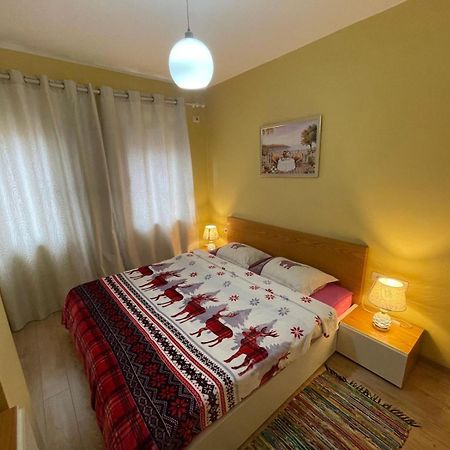 Ergi'S Host Apartment ティラナ エクステリア 写真