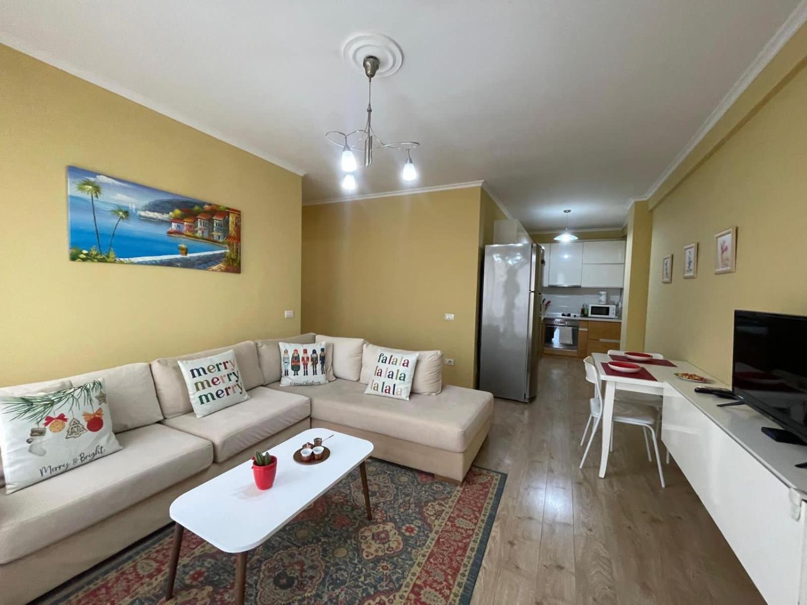 Ergi'S Host Apartment ティラナ エクステリア 写真